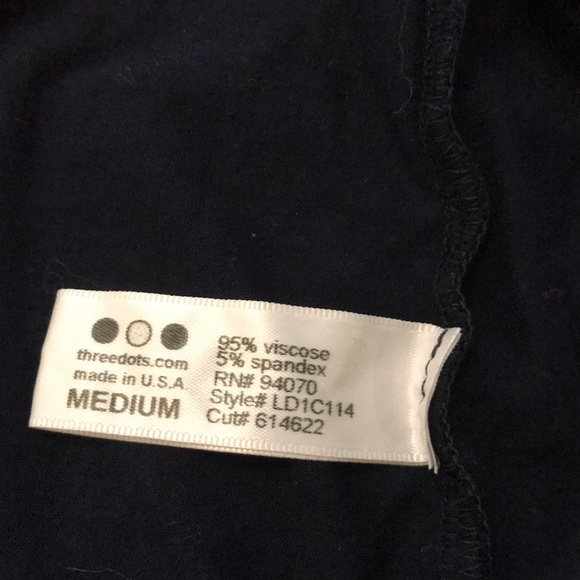 Three dots top - Picture 4 of 4